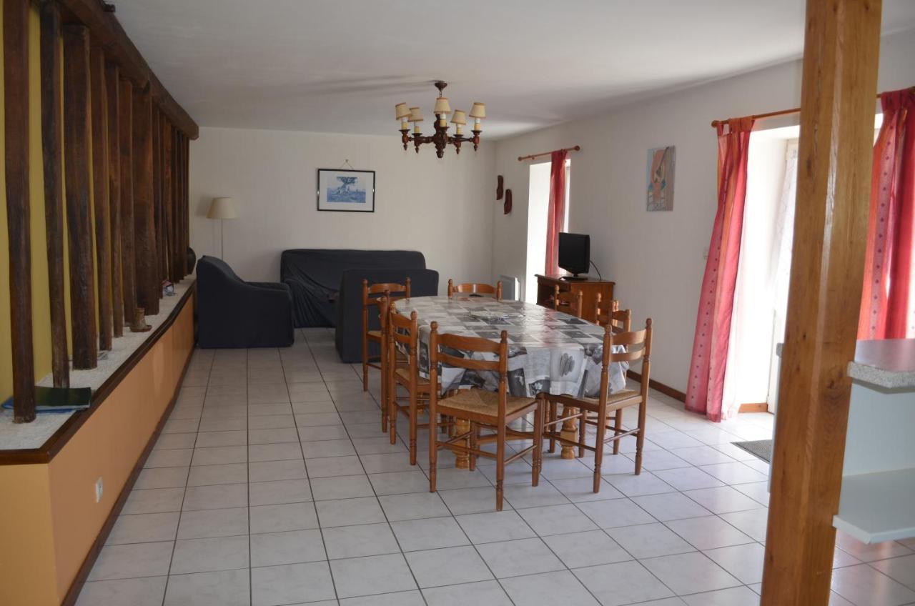 Sidiailles Logis De Chezelles B&B 외부 사진